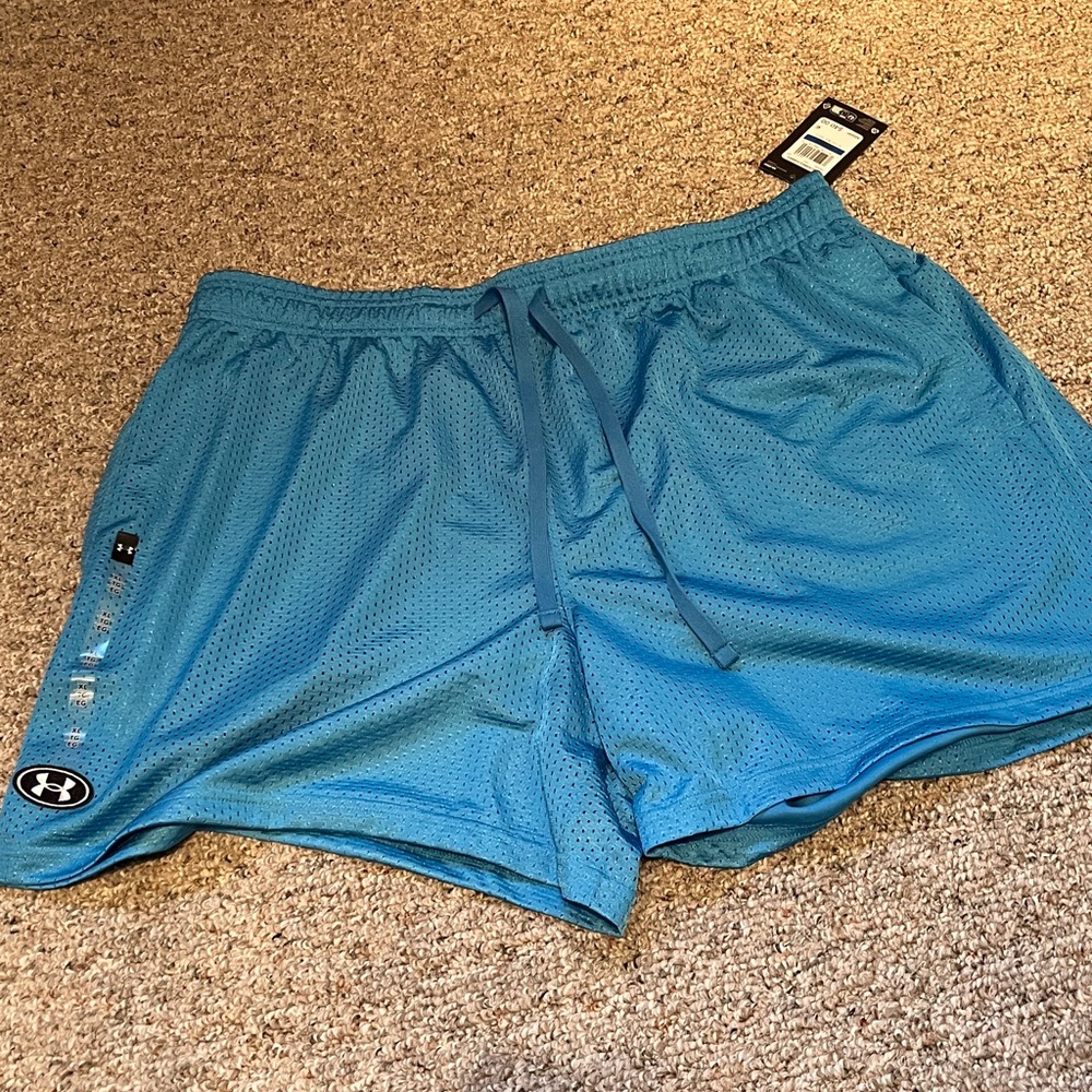 NWT Men’s Under Armour Blue Athletic Shorts XL